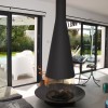 MAISON CONTEMPORAINE DESIGN A LA BAULE PATIO EXTERIEUR ET ESPACE DE VIE SPACIEUX ET LUMINEUX AVEC ESCALIER A LIMON CENTRAL