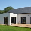 CONSTRUCTIONS DE L'ERDRE (CDE) vous présente une construction de maison individuelle traditionnelle à NORT SUR ERDRE, un look moderne et sobre, avec une grande pièce de vie lumineuse et un aménagement soigné et moderne.